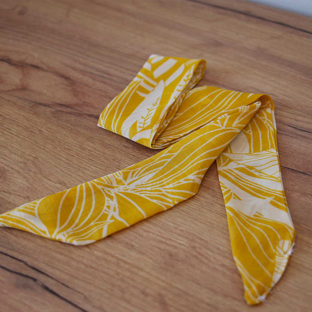 bandeau-cheveux-jaune-blanc-marmull.jpg