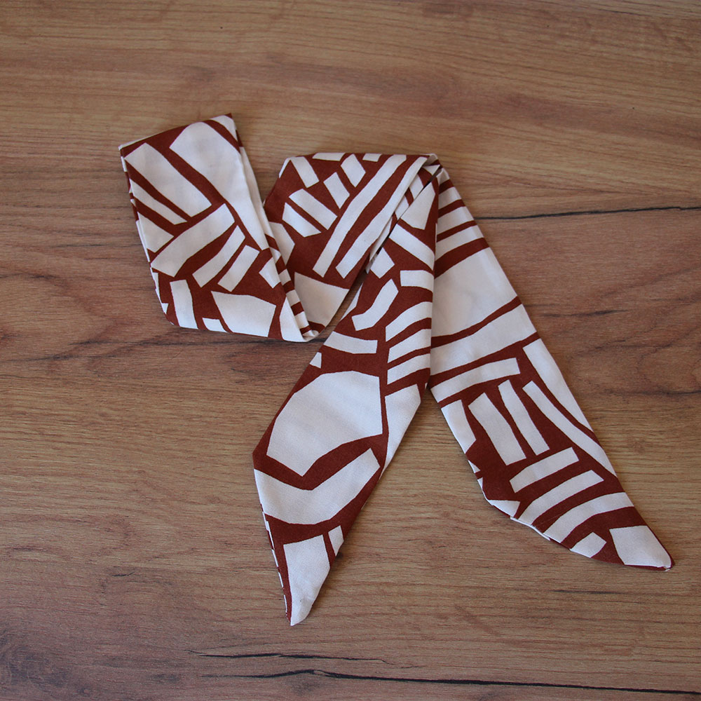 bandeau cheveux marron et blanc marmull motif graphique