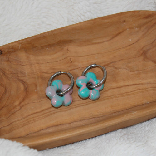boucles d oreilles fleur bleu rose pastel acier inoxydable