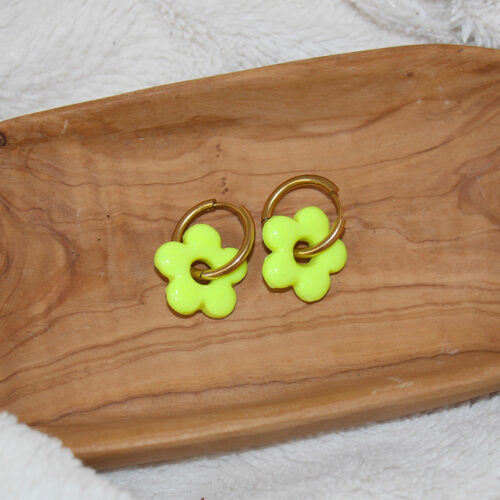 boucles d oreilles fleur jaune fluo acier inoxydable dore