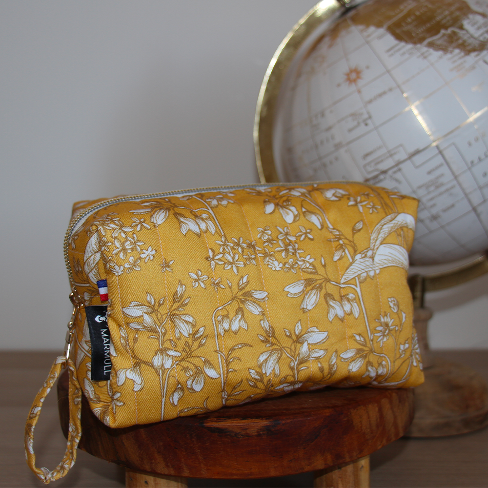 trousse marmull matelassé jaune en coton
