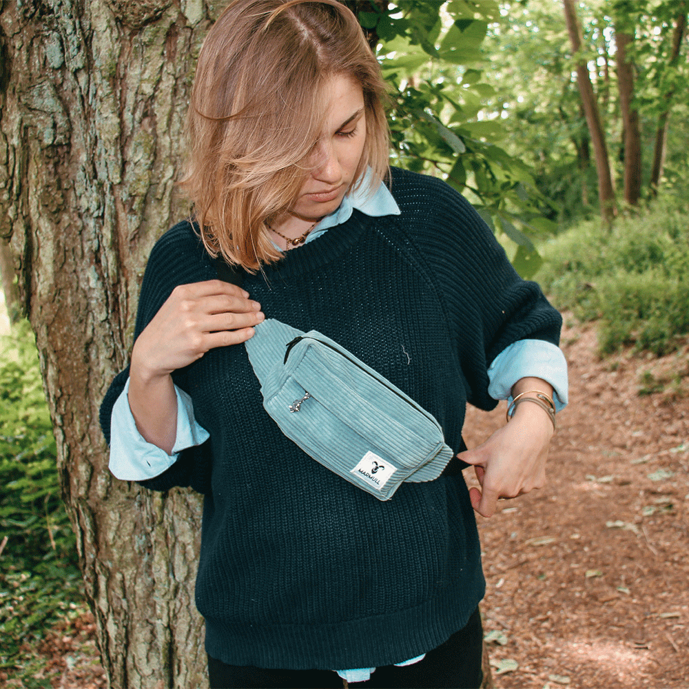 sac banane Aravis marmull porte par une femme